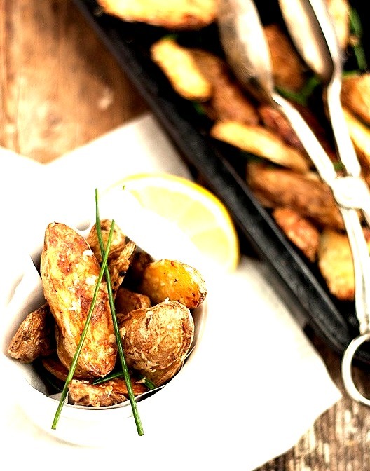 Crispy roasted parmesan and chive fingerling potatoes